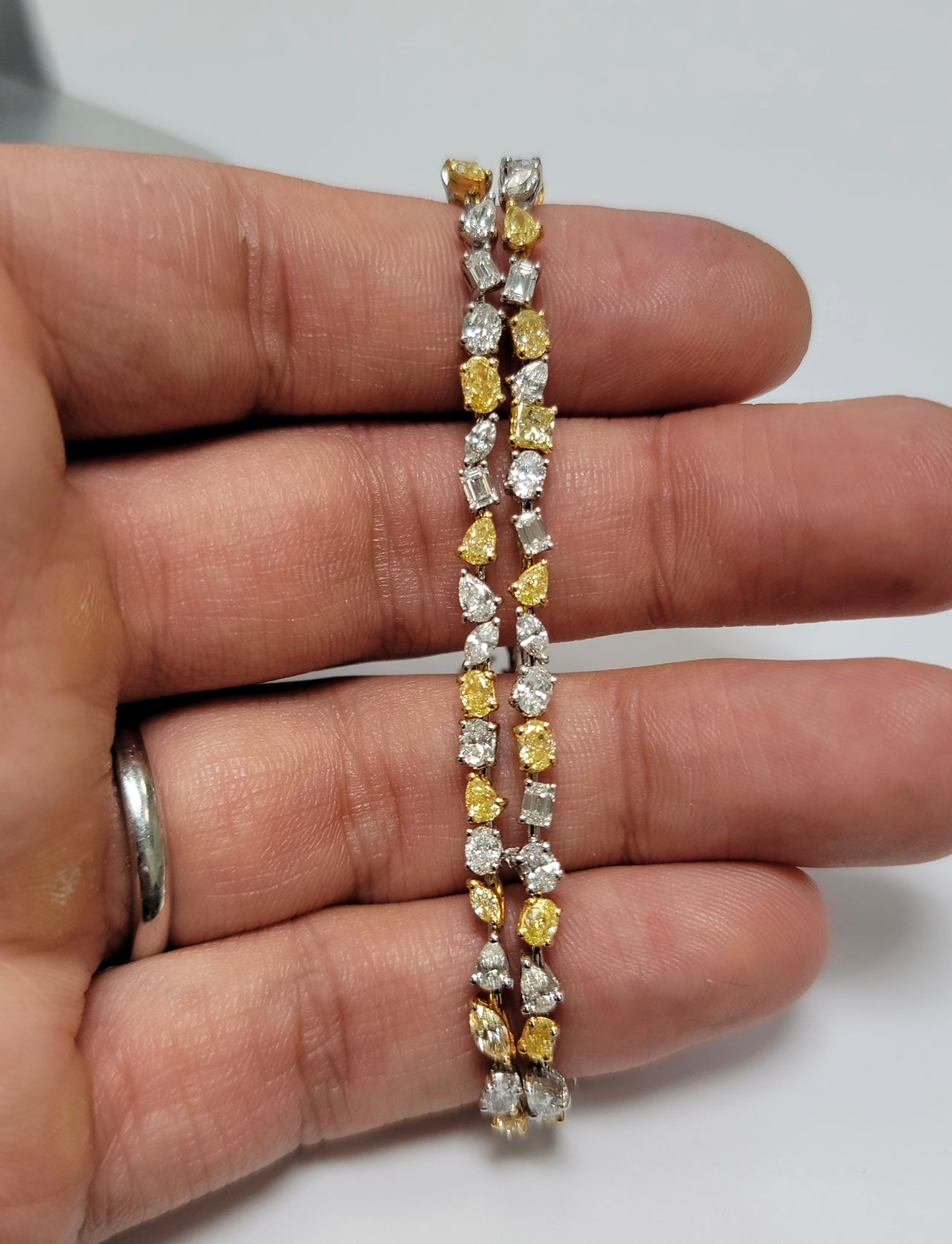 Fancy Shape Diamond Bezel Bar Bracelet in 18k White Gold